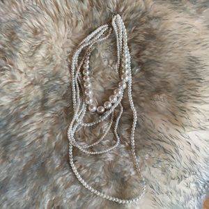 Multi strand Pearl necklace